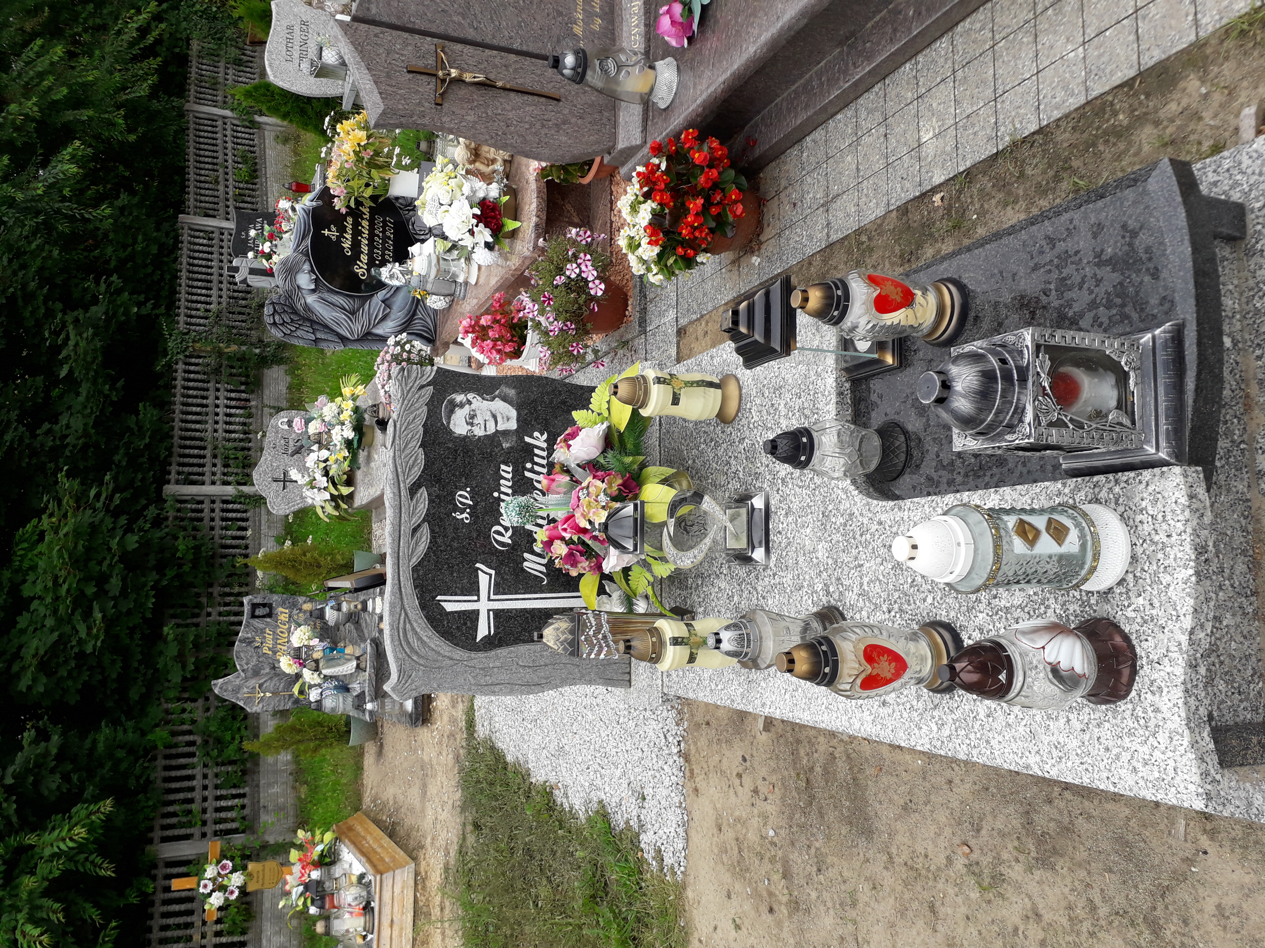 Regina Medwediuk 1967 Tuplice 0899 - Grobonet - Wyszukiwarka osób pochowanych